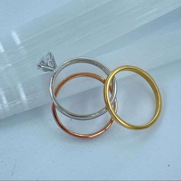 3-Piece Women's Stainless Steel Rings With Heart Shaped Cubic Zirconia - Picture 4 of 8